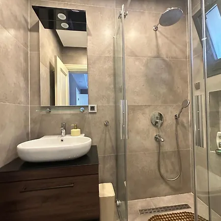 Willa Falcon With Swimming Pool And Great Views In Yalikavak