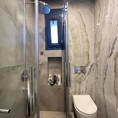 Falcon With Swimming Pool And Great Views In Yalikavak فيلة