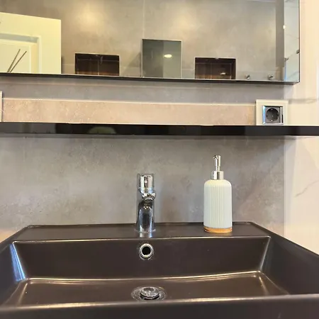 Falcon With Swimming Pool And Great Views In Yalikavak فيلة *